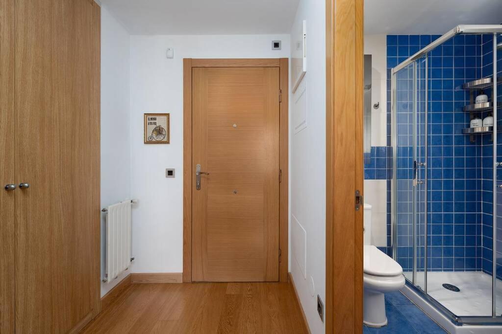 Apartamento soleado de una habitación, a pie del centro Oviedo Exterior foto